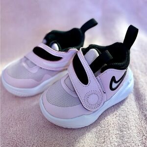 Nike Kids Pink and Black Sneakers